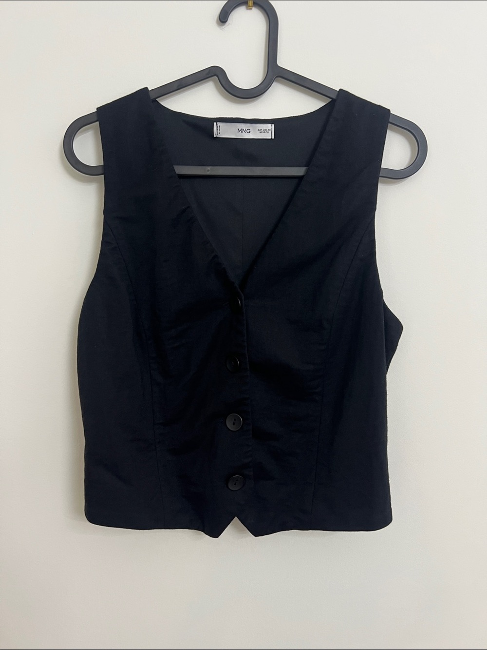 Mango Black Sleeveless Button-Front Vest